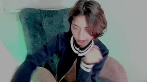 Snapshot of ephemeral_hot chatting on 03/10/25, 11:16 Leyla online show from 03/10/25, 11:16