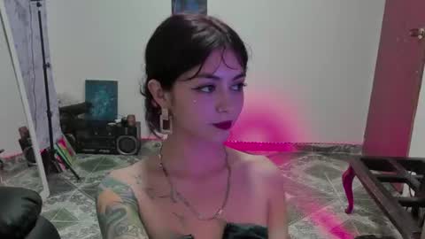 Leyla online show from 07/02/26, 02:22