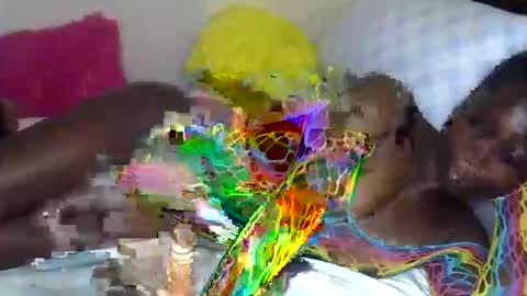 Snapshot of ephy03 chatting on 10/19/25, 05:24 ephy03 online show from 10/19/25, 05:24