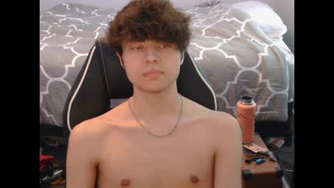 eprahsdahc online show from 04/15/26, 01:18