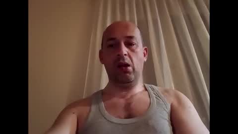 epu17 online show from 04/05/26, 01:03