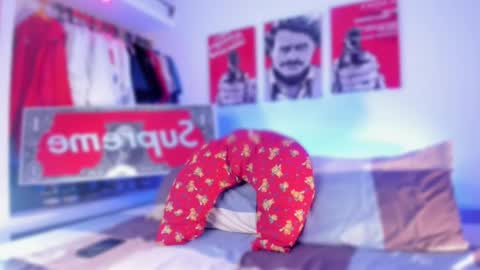 Tht BOSS Eren online show from 12/18/25, 01:33