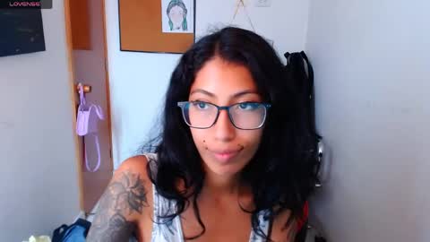 sofia online show from 04/14/26, 05:52