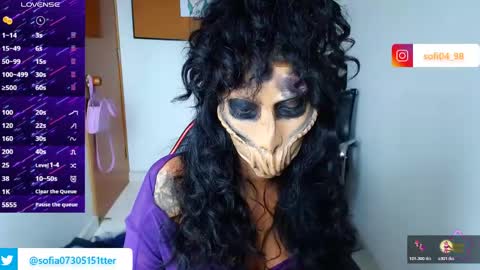 sofia online show from 04/17/26, 10:02