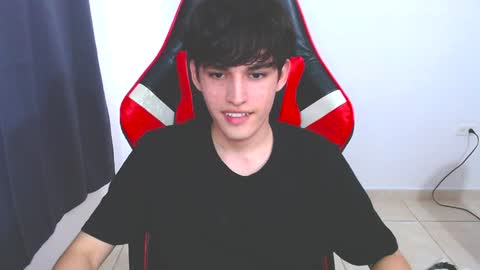 Snapshot of eren_tatakae chatting on 12/02/24, 09:39 eren_tatakae online show from 12/02/24, 09:39