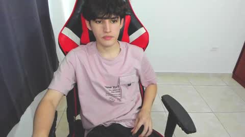 Snapshot of eren_tatakae chatting on 01/27/25, 06:52 eren_tatakae online show from 01/27/25, 06:52