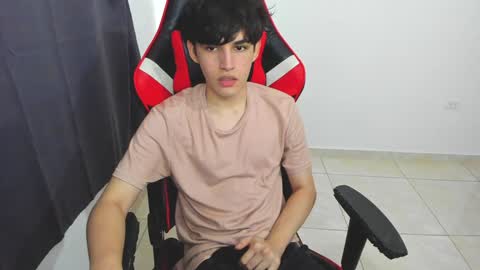 Snapshot of eren_tatakae chatting on 01/28/25, 05:56 eren_tatakae online show from 01/28/25, 05:56