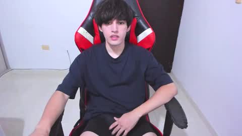 eren_tatakae online show from 02/19/26, 01:56