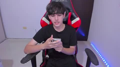 eren_tatakae online show from 03/19/26, 12:25