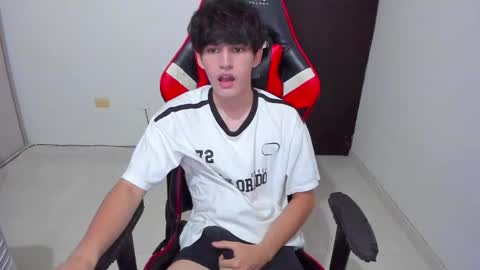 eren_tatakae online show from 04/06/26, 01:36