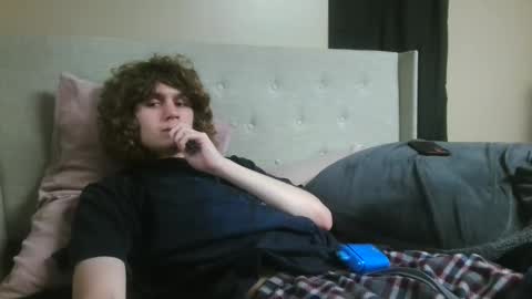 Snapshot of erhmlol chatting on 05/19/26, 05:14 erhmlol online show from 05/19/26, 05:14