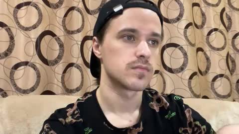 Eric online show from 11/01/25, 02:30