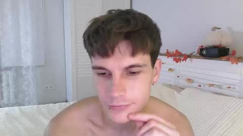 Eric Crush online show from 10/21/25, 04:13