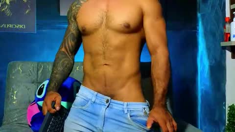 Brayan online show from 10/28/25, 02:48