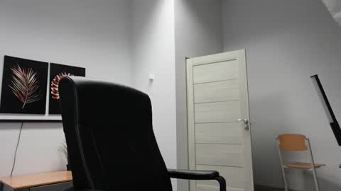    online show from 09/16/25, 12:28