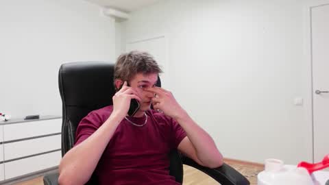    online show from 11/18/25, 05:39