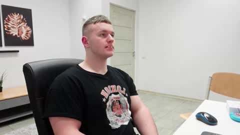    online show from 11/25/25, 07:36