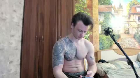 Eric online show from 11/10/25, 01:37