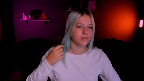 your dear Erica  online show from 10/17/25, 01:03