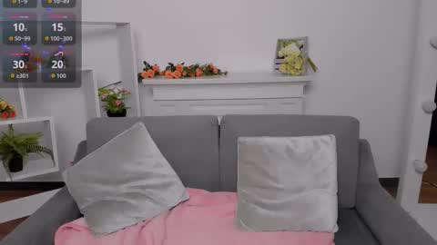 erica_love_ online show from 10/08/25, 05:27