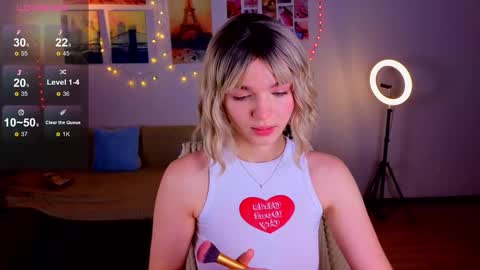 Erica Winterr online show from 02/09/25, 06:54