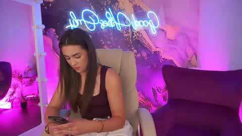 Erica online show from 07/07/26, 01:48