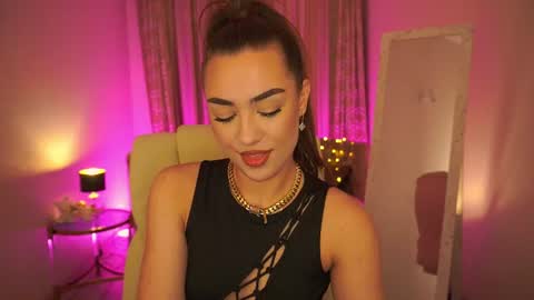 Erica online show from 07/08/26, 06:40