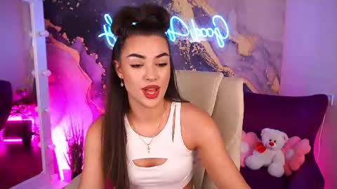 Erica online show from 07/28/26, 01:32