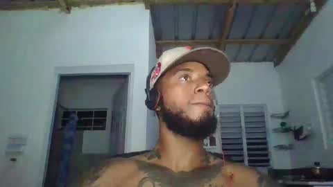 Snapshot of ericbuck chatting on 01/02/25, 11:06 Eric Buck online show from 01/02/25, 11:06