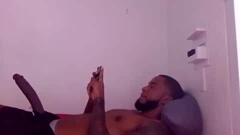 Snapshot of ericbuck chatting on 01/31/25, 04:27 Eric Buck online show from 01/31/25, 04:27