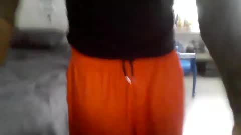 Snapshot of ericbuck chatting on 02/26/25, 05:39 Eric Buck online show from 02/26/25, 05:39