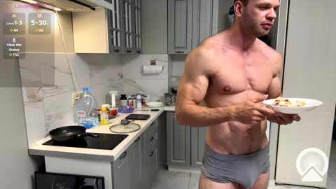 Snapshot of ericeric507 chatting on 02/22/25, 07:25 Nick online show from 02/22/25, 07:25