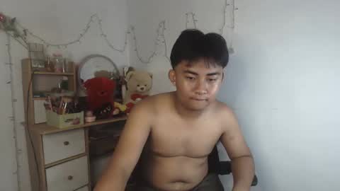 erick_cummer30 online show from 04/14/26, 05:57