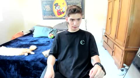 erick_de_rossee online show from 05/15/26, 06:59