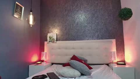   online show from 03/12/25, 09:44