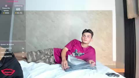 Snapshot of erickandnatasha chatting on 03/07/25, 01:53 erickandnatasha online show from 03/07/25, 01:53