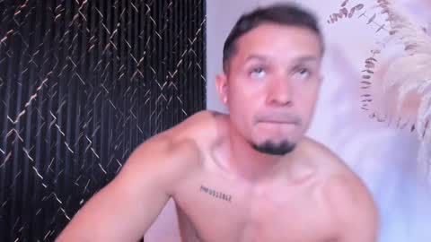 Erick online show from 12/17/24, 03:28