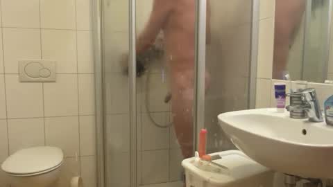 erik6980 online show from 11/09/25, 06:39