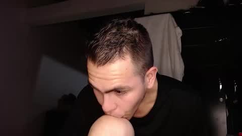 Snapshot of erik_rodriguez chatting on 12/11/24, 05:43 Erik rodriguez online show from 12/11/24, 05:43