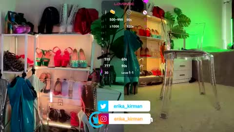 Erika      online show from 11/20/25, 03:01