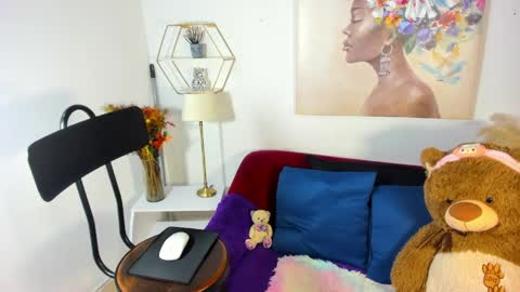 E R I K A  - L  Y R I C S online show from 05/14/26, 07:09