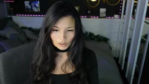 Erika online show from 12/21/25, 05:47