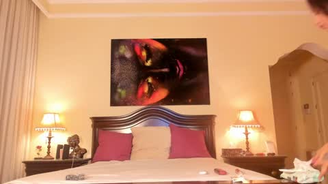 Snapshot of erikabee chatting on 03/19/26, 04:11 Venus Skye online show from 03/19/26, 04:11