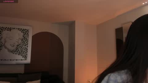 Erika Benz online show from 06/04/26, 12:33