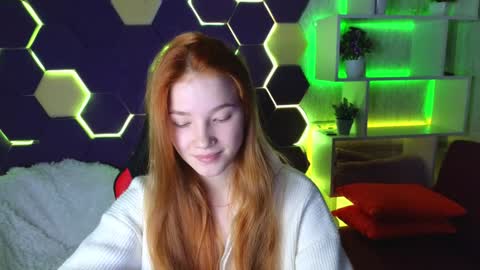 Snapshot of erikabrian chatting on 12/18/24, 01:15 erikabrian online show from 12/18/24, 01:15