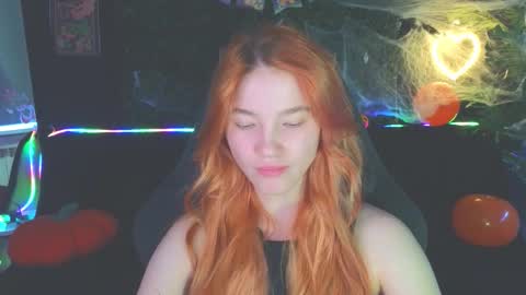 Snapshot of erikabrian chatting on 10/28/25, 02:04 erikabrian online show from 10/28/25, 02:04