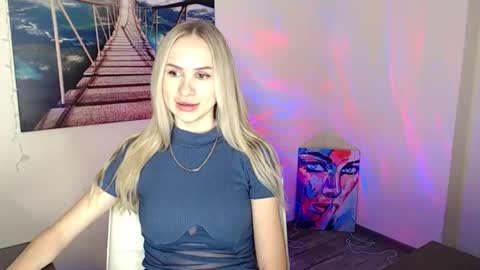 Erika online show from 10/10/25, 11:42