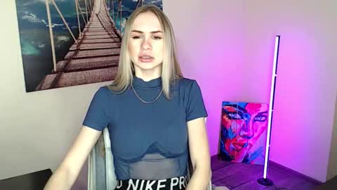 Snapshot of erikagavin chatting on 03/16/26, 01:15 Erika online show from 03/16/26, 01:15