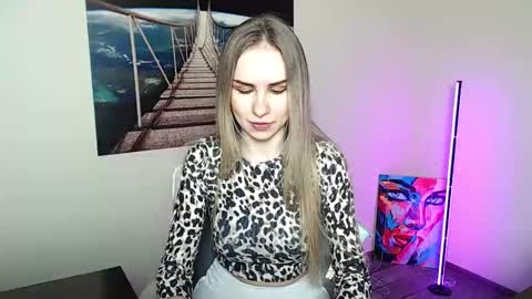 Snapshot of erikagavin chatting on 04/09/26, 12:21 Erika online show from 04/09/26, 12:21