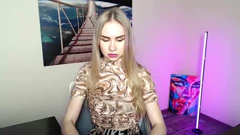Erika online show from 05/19/26, 12:00
